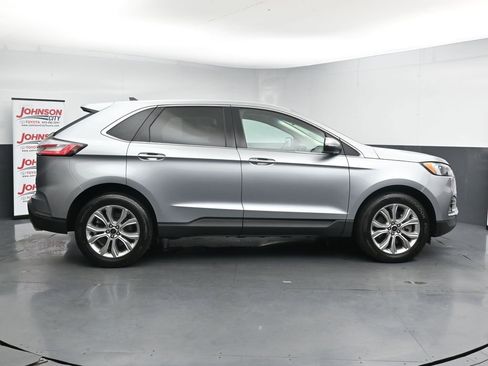 Used 2024 Ford Edge Titanium AWD/4WD image 9