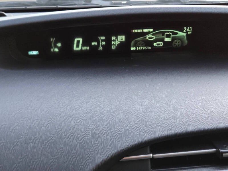 Used 2012 Toyota Prius Four w/ Deluxe Solar Roof Pkg FWD image 21
