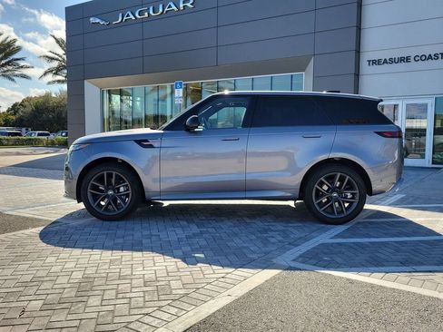 Certified 2025 Land Rover Range Rover Sport Dynamic SE image 2