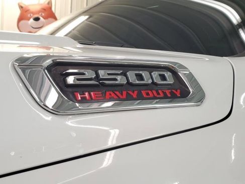 Used 2019 RAM 2500 Limited AWD/4WD image 6