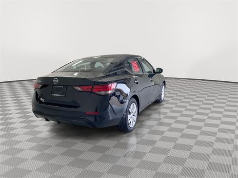 Certified 2025 Nissan Sentra S image 11