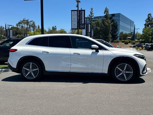Certified 2023 Mercedes-Benz EQS 580 4MATIC SUV image 2