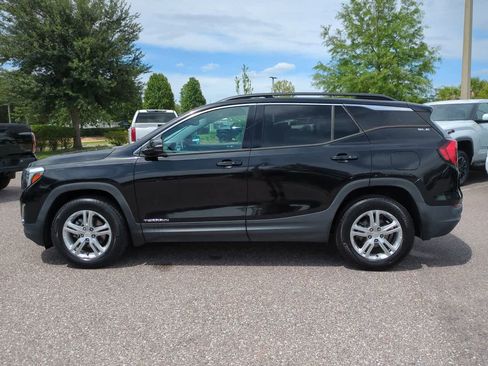 Used 2019 GMC Terrain SLE w/ Driver Convenience Package AWD/4WD image 3