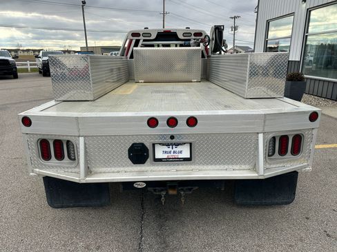 Used 2024 Ford F550 4x4 Crew Cab Super Duty image 8