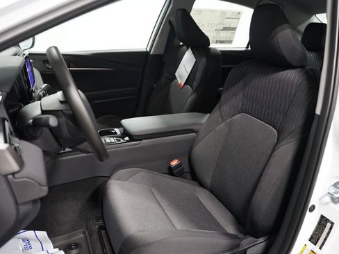 New 2026 Toyota Camry LE image 27