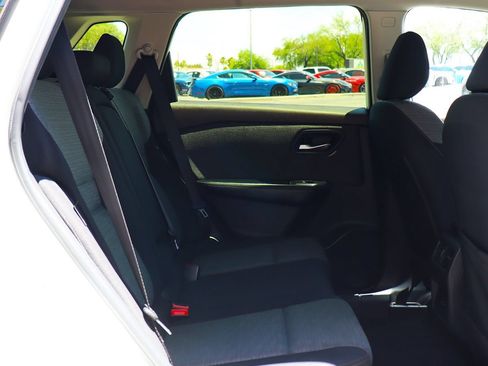 Used 2023 Nissan Rogue SV FWD image 27