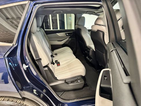 Used 2023 Acura MDX SH-AWD w/ Technology Package image 31