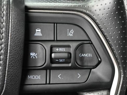 Used 2025 Toyota Tundra SR5 w/ SR5 Convenience Package AWD/4WD image 8