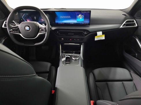 New 2026 BMW 330i xDrive Sedan w/ Premium Package AWD/4WD image 9