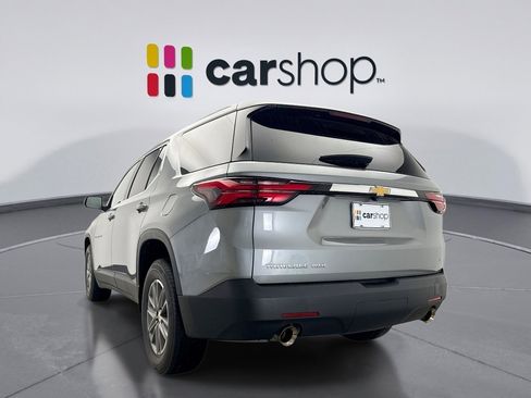 Used 2023 Chevrolet Traverse LT AWD/4WD image 3