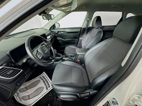 Certified 2024 Kia Seltos X-Line AWD/4WD image 20