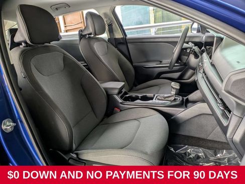 Used 2025 Kia K4 FWD image 28