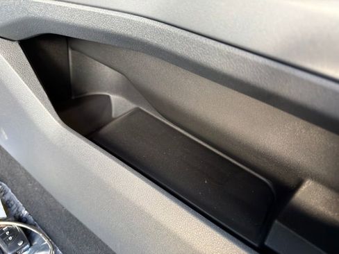 Used 2025 Ford F450 Lariat image 28