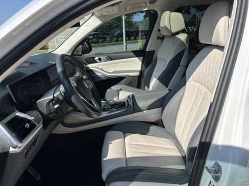 Certified 2025 BMW ALPINA XB7 AWD/4WD image 18