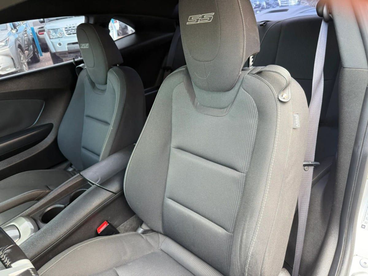 Used 2011 Chevrolet Camaro SS RWD image 37