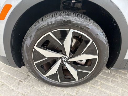 Certified 2023 Volkswagen ID.4 Pro S AWD/4WD image 27