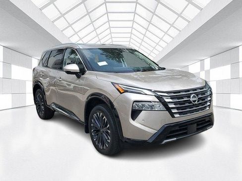 New 2025 Nissan Rogue Platinum w/ Tech Package FWD image 3
