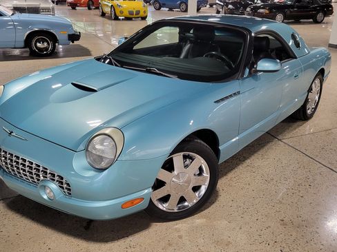 Used 2002 Ford Thunderbird RWD image 22
