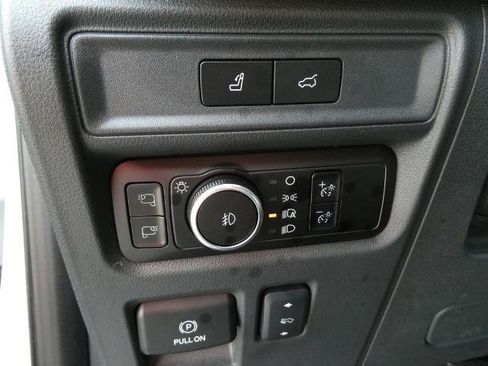 Certified 2023 Ford Expedition Platinum AWD/4WD image 28