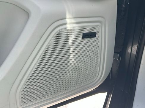 Certified 2026 Porsche Macan image 29