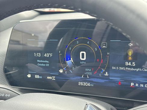 Used 2025 Chevrolet Equinox LT w/ Convenience Package II image 32