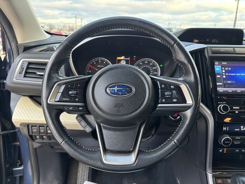 Used 2021 Subaru Ascent Premium w/ Convenience Package image 13