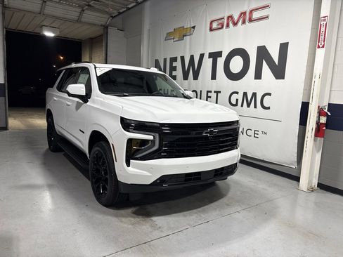 New 2026 Chevrolet Tahoe RST w/ RST Capability Package image 2