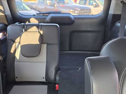 Used 2022 Ford Explorer XLT w/ Equipment Group 202A image 13