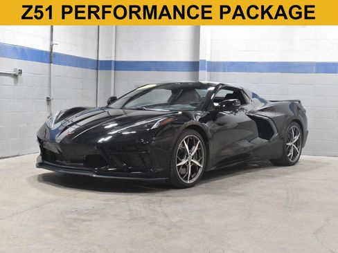 Used 2021 Chevrolet Corvette Stingray Premium Conv w/ Z51 Performance Package RWD image 4