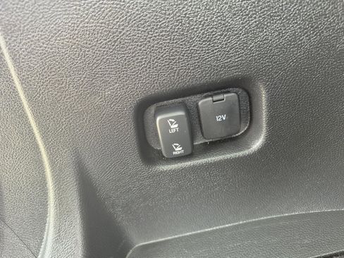 Certified 2024 Ford Edge SEL image 8