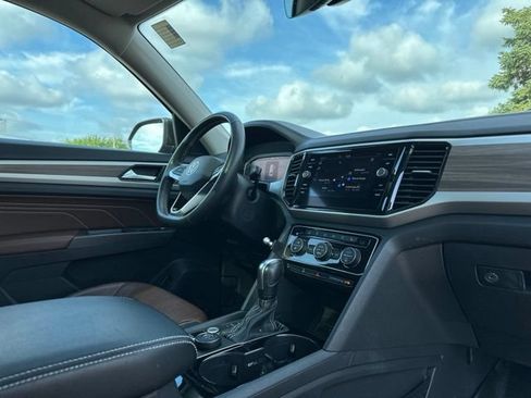 Used 2021 Volkswagen Atlas SEL Premium AWD/4WD image 27