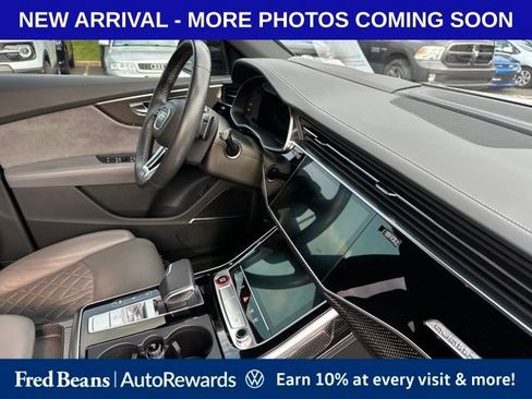 Used 2022 Audi SQ8 Prestige w/ Prestige Package AWD/4WD image 16