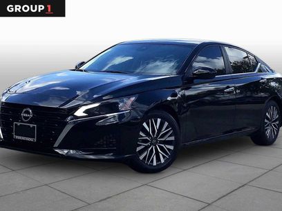 Certified 2023 Nissan Altima 2.5 SV