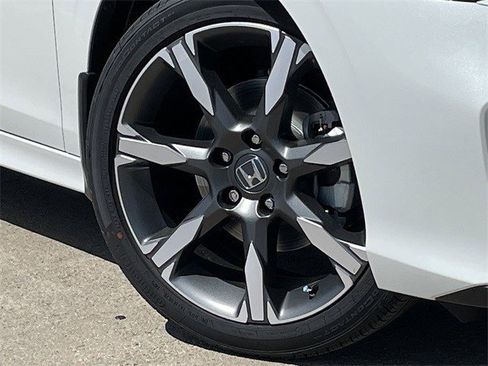 New 2026 Honda Civic FWD Hybrid Sedan image 9