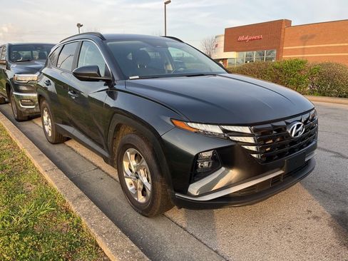 Used 2024 Hyundai Tucson SEL image 2