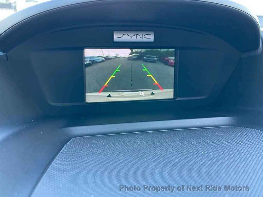 Used 2017 Ford Escape SE FWD image 20