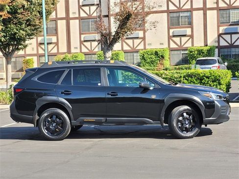 Used 2022 Subaru Outback Wilderness image 4