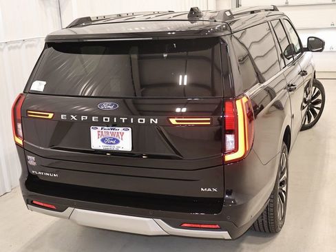 New 2025 Ford Expedition Max Platinum w/ Platinum Ultimate Package image 46