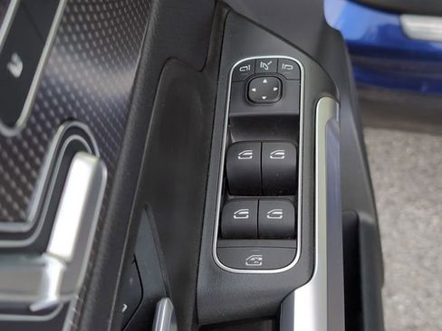 Used 2022 Mercedes-Benz GLB 250 image 16