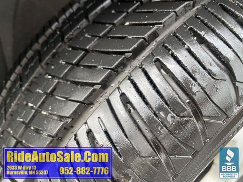Used 2009 Ford Focus SES FWD image 24
