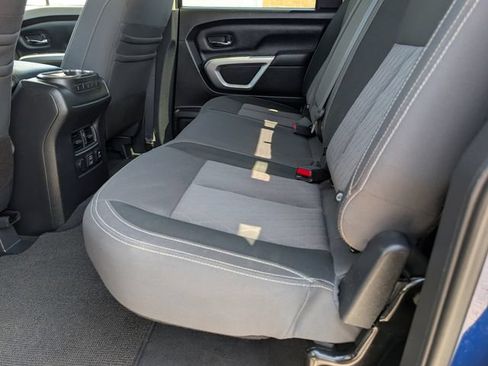 Used 2021 Nissan Titan SV w/ SV Convenience Package AWD/4WD image 19
