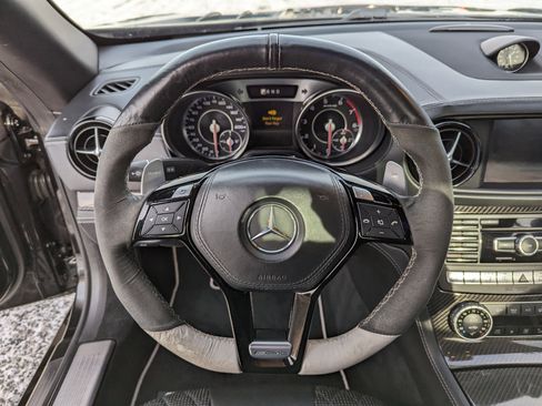 Used 2016 Mercedes-Benz SL 63 AMG image 17