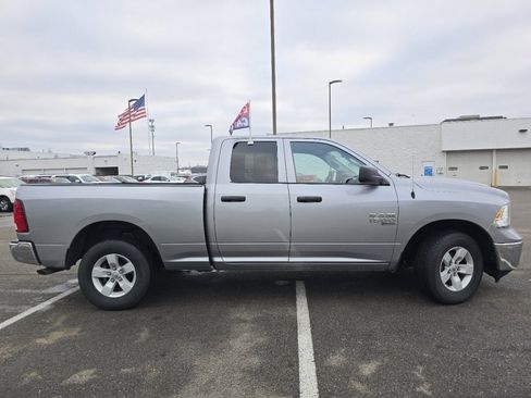 Used 2024 RAM 1500 Classic SLT image 20