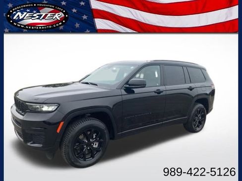 Used 2025 Jeep Grand Cherokee L Altitude image 1