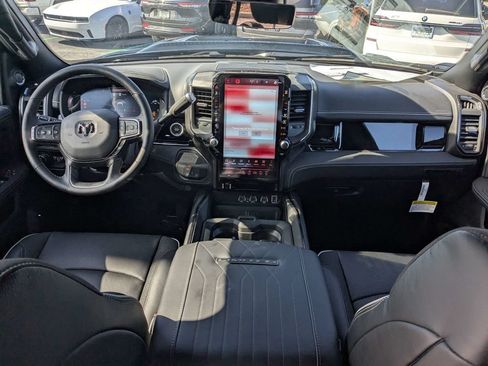 New 2026 RAM 2500 Limited AWD/4WD image 14