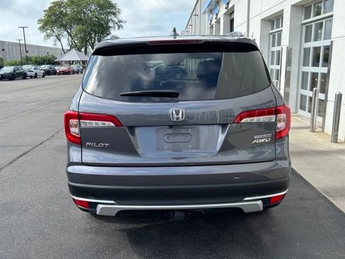 Used 2019 Honda Pilot Touring image 4