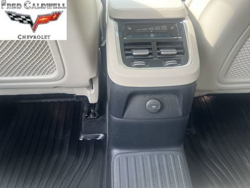 Used 2022 Volvo XC90 T8 Inscription Expression w/ Advanced Package image 21
