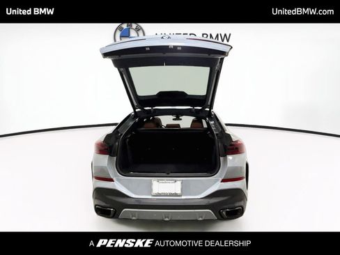 Certified 2025 BMW X6 xDrive40i w/ Executive Package AWD/4WD image 21