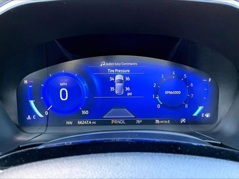 Used 2022 Ford Escape Titanium w/ Titanium Elite Package image 29