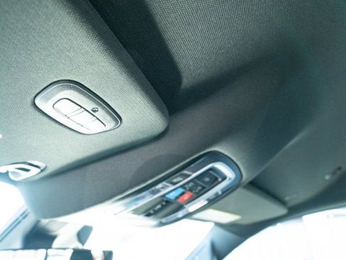 New 2026 RAM 1500 4x4 Crew Cab image 17